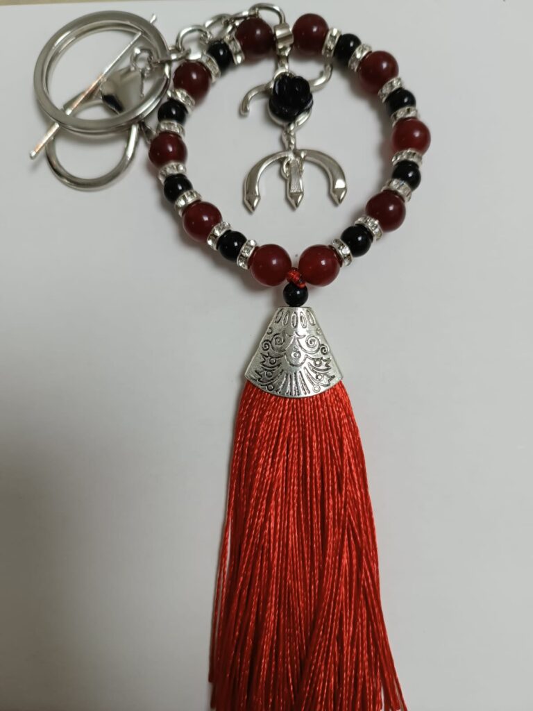 Chaveiro Pombo Gira